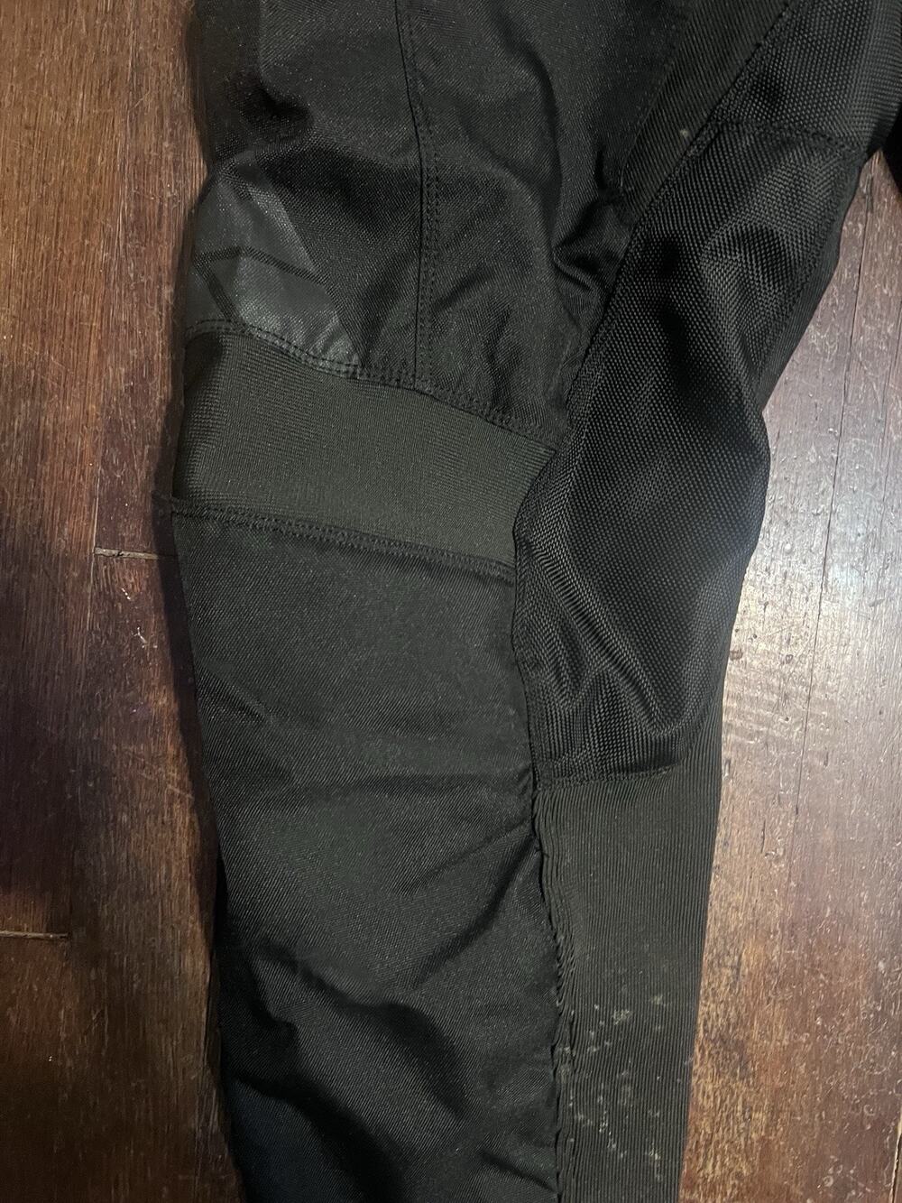 BILT Leather Motorcycle Pants Womens Size 32 RN#126365 - Picture 3 of 10